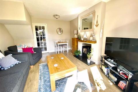 33 Arnold Road, Stoke Golding, Nuneaton, CV13 6JG