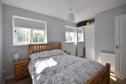 4 Vulcan Way, Abbeymead, Gloucester, GL4 5JQ