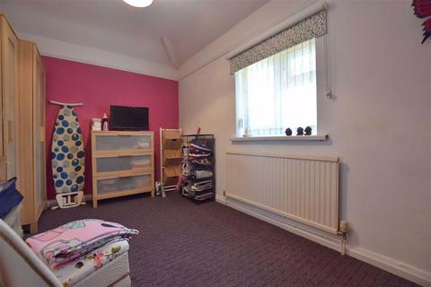 22 Balfour Road, Gloucester, GL1 5QJ