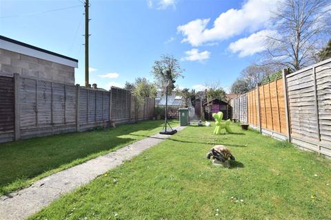 22 Balfour Road, Gloucester, GL1 5QJ