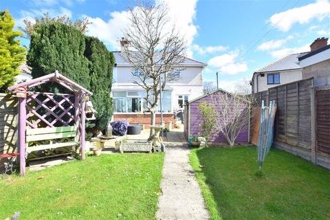 22 Balfour Road, Gloucester, GL1 5QJ