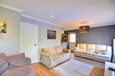 40 Deer Avenue, Worcester, WR5 3TS