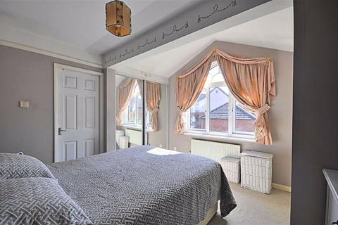 40 Deer Avenue, Worcester, WR5 3TS