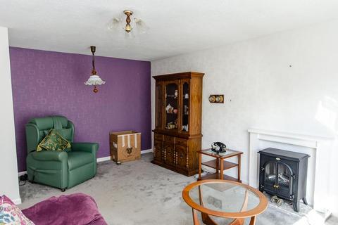 54 Beaconsfield, Withernsea, HU19 2EP