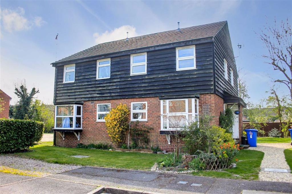 Simpson Close, Maidenhead, Berkshire 1 bed house £300,000