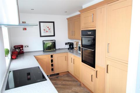 21 Clara Road, Bradford, BD2 1QE