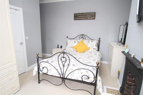 21 Clara Road, Bradford, BD2 1QE