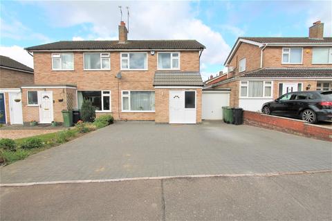 Search 3 Bed Houses For Sale In Oadby Onthemarket