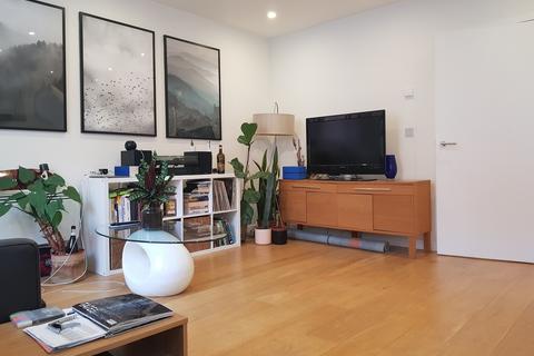 2 bedroom flat to rent, Penny Gaff House, E2