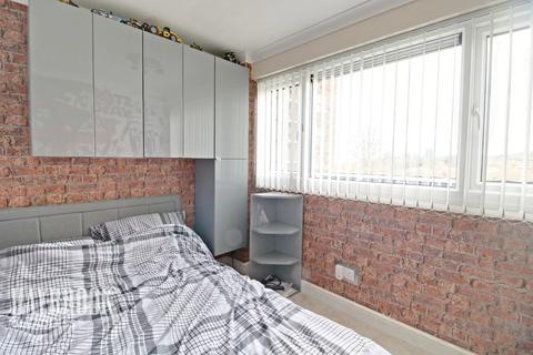 9 Overend Way, Sheffield, S14 1JF