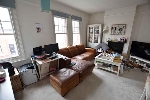 66 Queens Road, Feltham, TW13 5AR