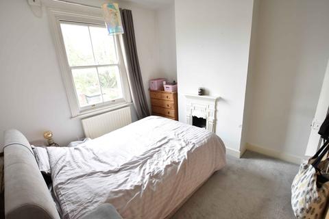 66 Queens Road, Feltham, TW13 5AR