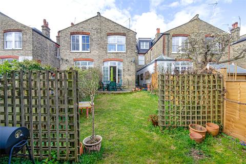 48 Windermere Road, London, N10 2RG