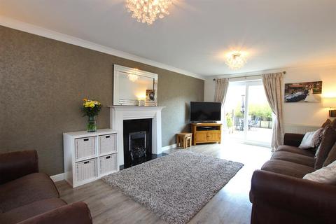19 Grenada Close, Lower Darwen, Darwen, BB3 0SB