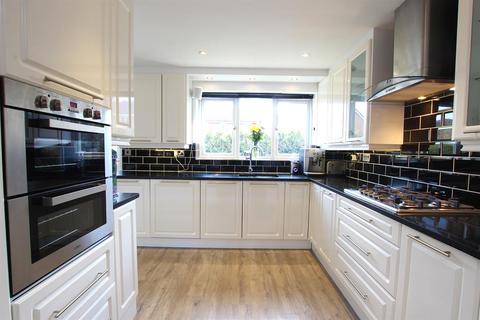 19 Grenada Close, Lower Darwen, Darwen, BB3 0SB