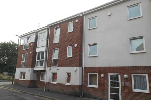 2 bedroom flat to rent, Dunbar House, Grove Road, Wakefield