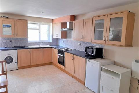 2 bedroom flat to rent, Annexe,  Hounslow, TW5