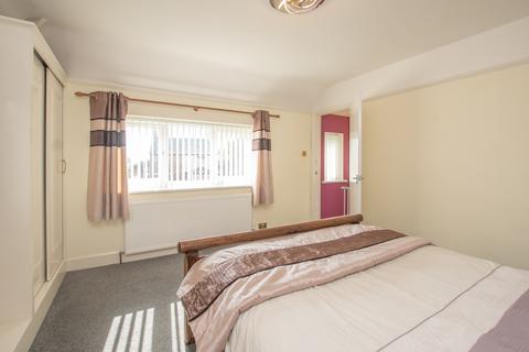 Helen Cottage Reach Road, St Margarets At Cliffe, Dover, CT15 6AP