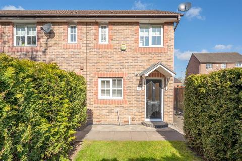 16 Delingpole Walk, Cradley Heath, B64 6DN