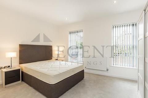undefined, Wakefield Road,  Richmond, TW10