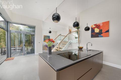 38a Withdean Road, Brighton, BN1 5BL