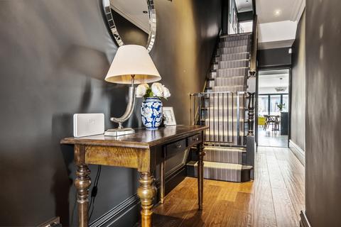 8 Bercta Road, London, SE9 3TZ