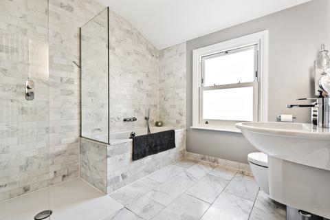 8 Bercta Road, London, SE9 3TZ