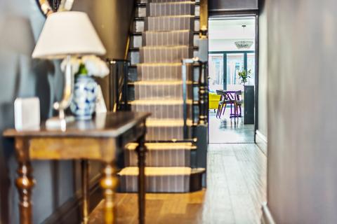 8 Bercta Road, London, SE9 3TZ