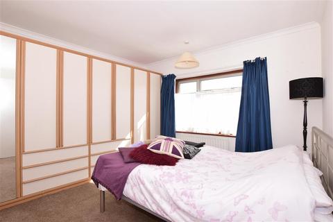 63 Shinglewell Road, Erith, DA8 1NF