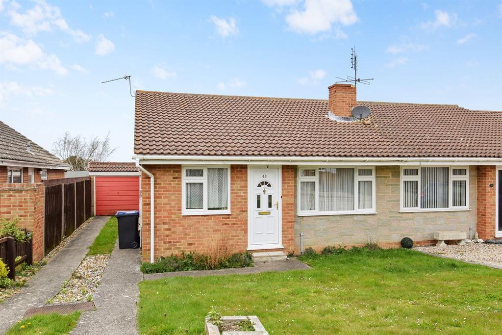 Macdonald Parade, Whitstable 3 bed semidetached bungalow £350,000