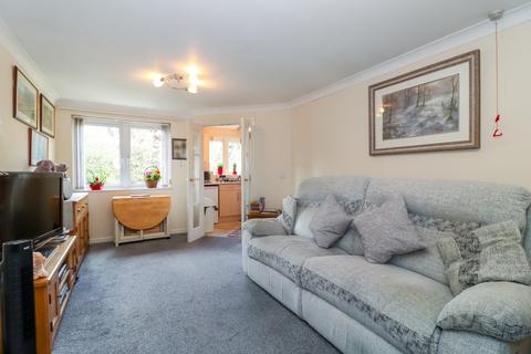 1 bedroom flat for sale - Clements Court, 14-20 Sheepcot Lane, Watford, WD25