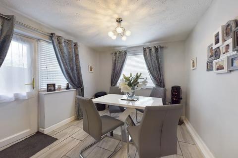 23 Edith Cavell Close, Thetford, IP24 1TJ