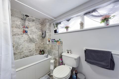 23 Edith Cavell Close, Thetford, IP24 1TJ