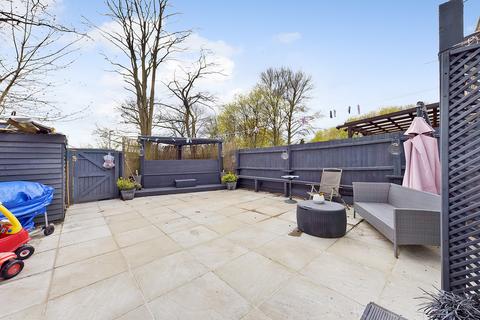 23 Edith Cavell Close, Thetford, IP24 1TJ