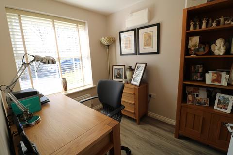 30 Griffin Lane, Shirley, Solihull, B90 1TS