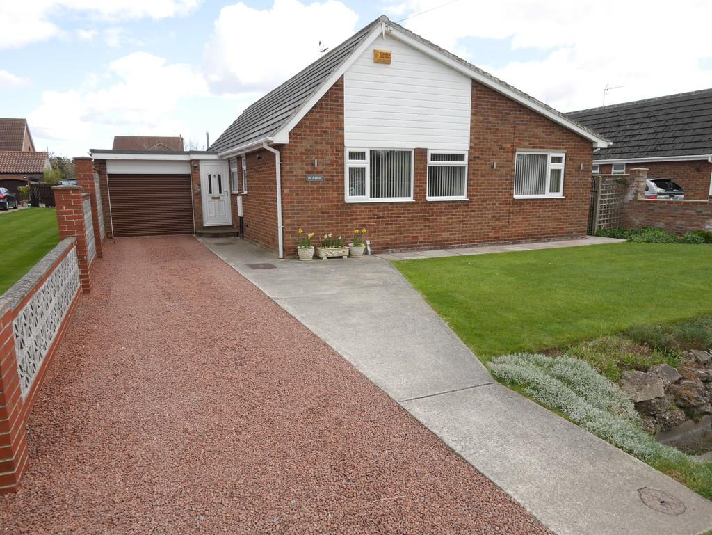 Sandholme Road, Gilberdyke 3 bed detached bungalow £275,000