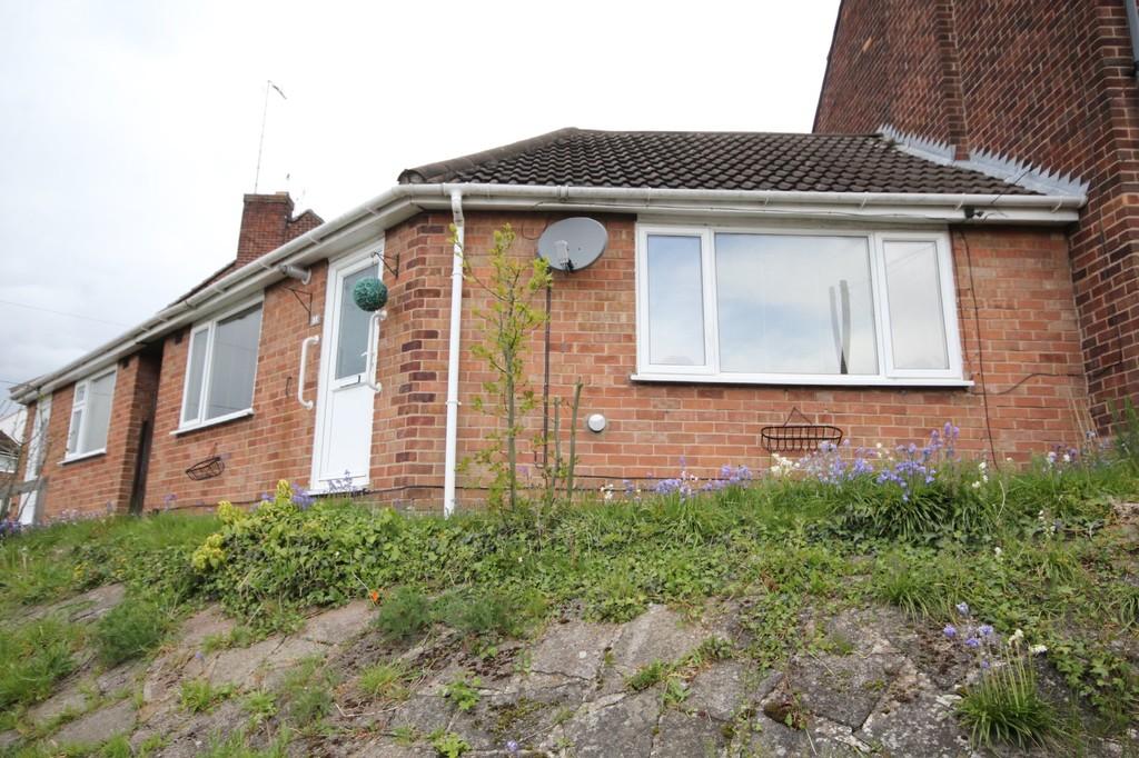 Denham Avenue, Coventry 1 bed terraced bungalow £725 pcm (£167 pw)