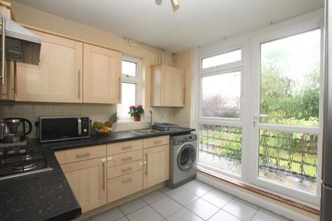 undefined, Windermere Court, Wembley