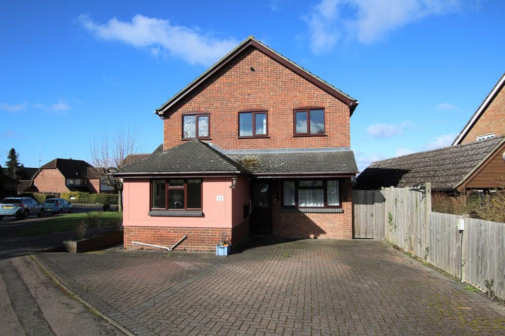 Fulfen Way, Saffron Walden 5 bed detached house £500,000
