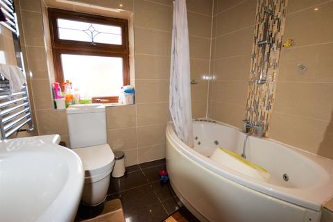 2 Carfax Road, Hayes, UB3 4RB