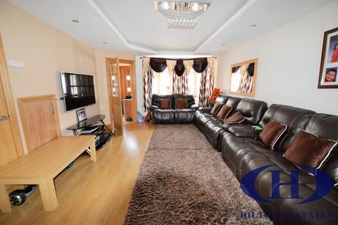 6 bedroom semi-detached house for sale, Carfax Road, Hayes
