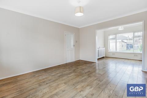 49 Farnes Drive, Romford, RM2 6NT
