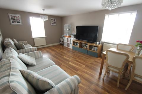 1 Carew Close, Chafford Hundred, Grays, RM16 6RZ