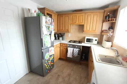 1 Carew Close, Chafford Hundred, Grays, RM16 6RZ
