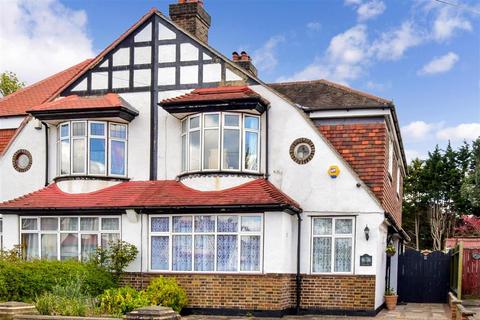 64 Ash Tree Way, Croydon, CR0 7SJ