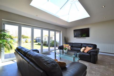 20 Bennets Lane, Wirral, CH47 7AZ