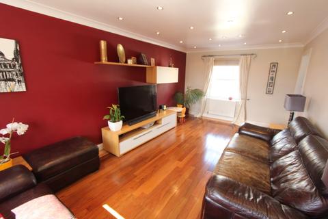 6 Chichester Close, Chafford Hundred, Grays, RM16 6DJ