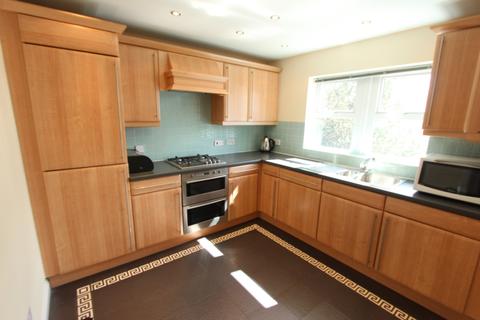6 Chichester Close, Chafford Hundred, Grays, RM16 6DJ