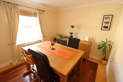 6 Chichester Close, Chafford Hundred, Grays, RM16 6DJ