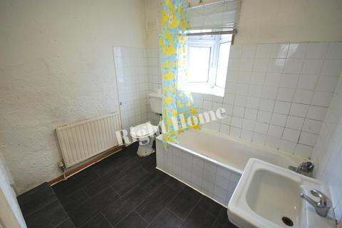 24a Kenmere Gardens, Wembley, HA0 1TE